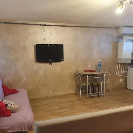 Vila Safira Garsoniera Вилла *