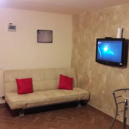 Vila Safira Garsoniera Вилла Мамая